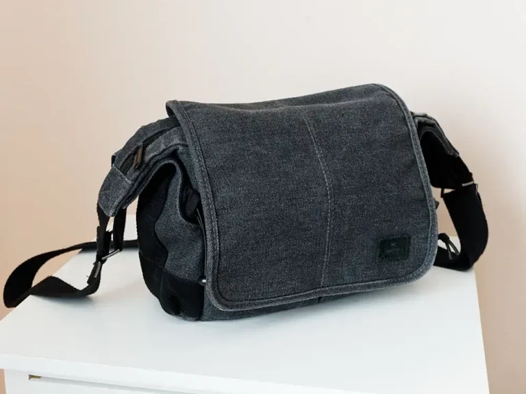 Matin Balade Bag 100: A Stylish and Functional Camera Companion